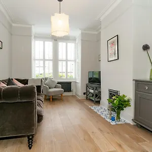 Strawberry Dale Victorian Terrace , Harrogate United Kingdom