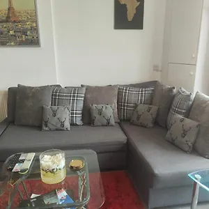 Comfy And Relaxing Apart , London United Kingdom